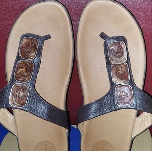 FitFlop Women Sandal Shoe Pietra II Size 9M Chocolate Brown Leather Thong Flip.